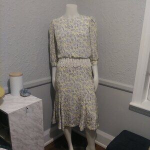 Vintage Dress with Lace around the waist- yellow with abstract leaf patttern